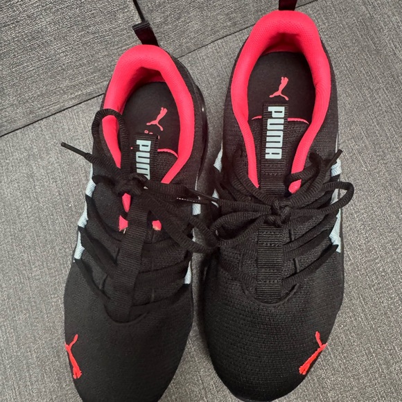 NEW Puma Riaze Prowl Training Shoes, Black / Hot Pink 7.5 Women's, SoftFoam - Picture 3 of 9